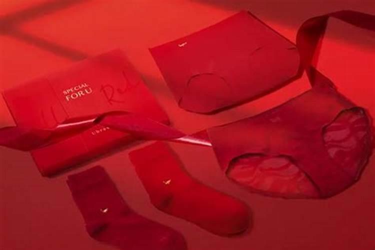 兔年本命年女性穿什么颜色的衣服？