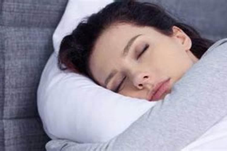 梦见儿子小时候可爱的情景