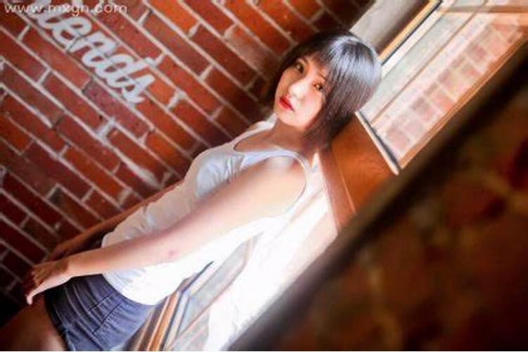 梦见老板喜欢我什么意思呀？