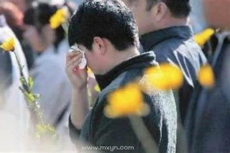 梦见死去的亲人是什么意识？