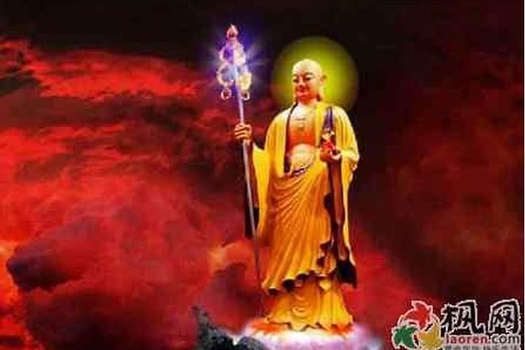 如何诵经超度亡灵？