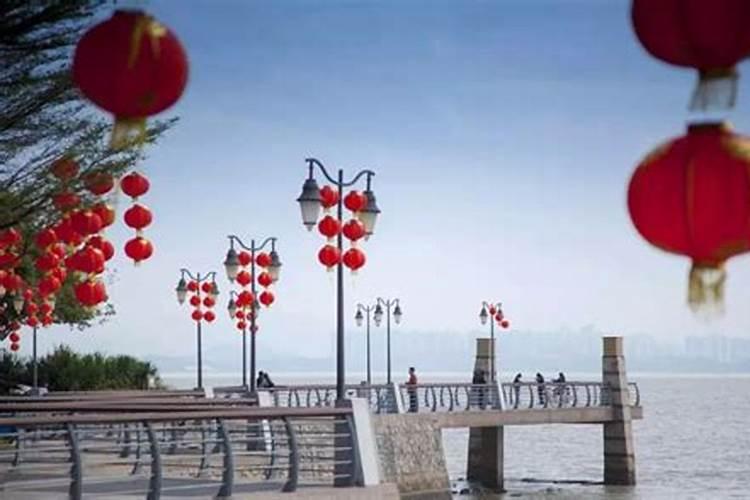 春节期间去哪玩好？