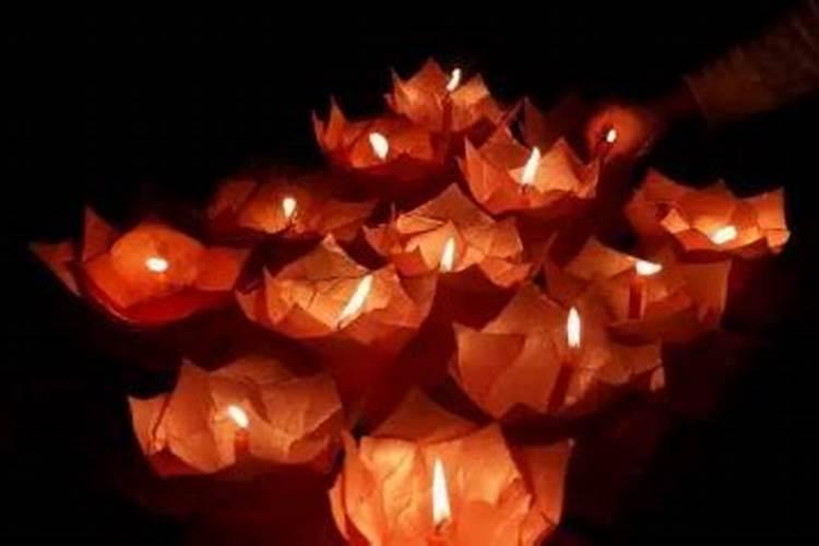 七月十五上坟填土吗？