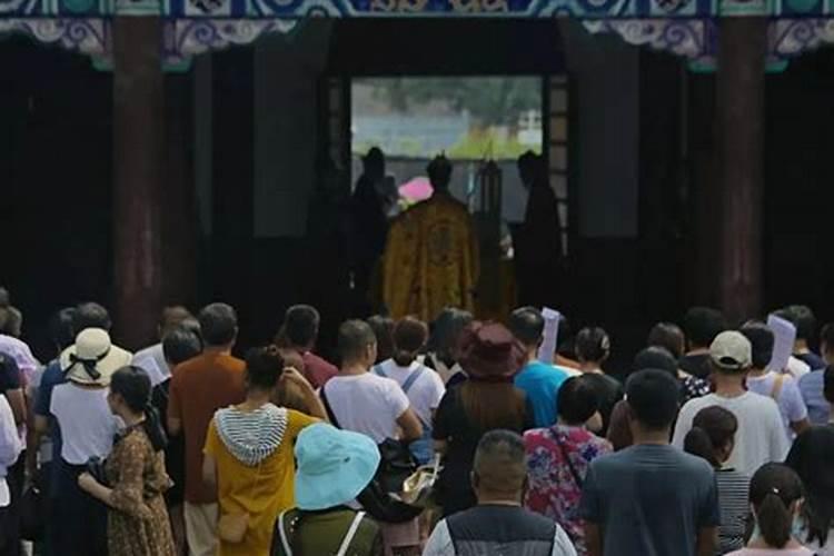 中元节能超度亡灵吗？