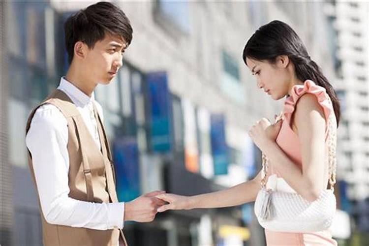 离婚了还梦见和前夫在一起