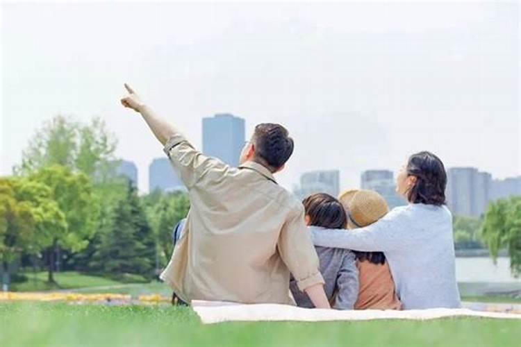 梦见亲人活着的样子