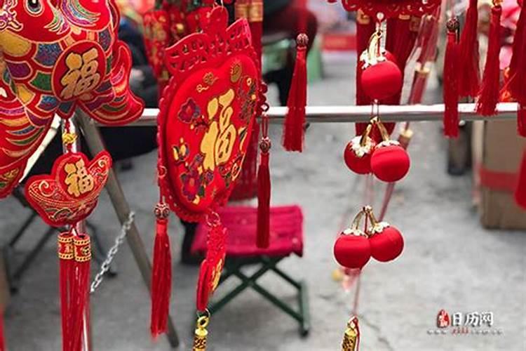 正月初一有什么风俗？