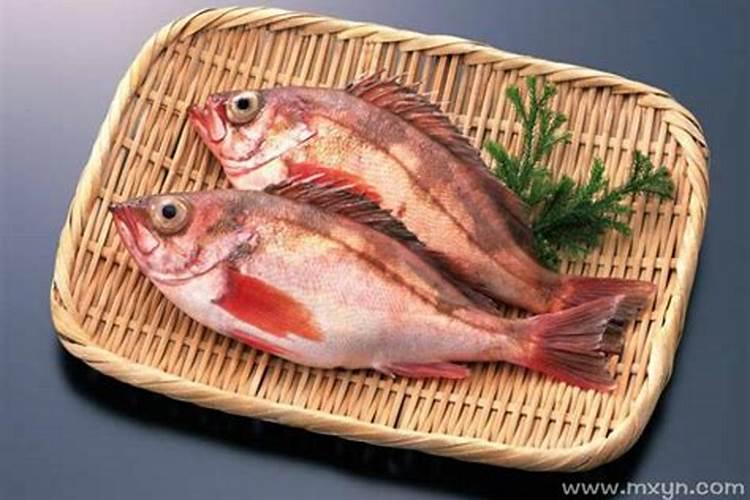 梦见吃鱼是什么预兆梦见吃鱼？