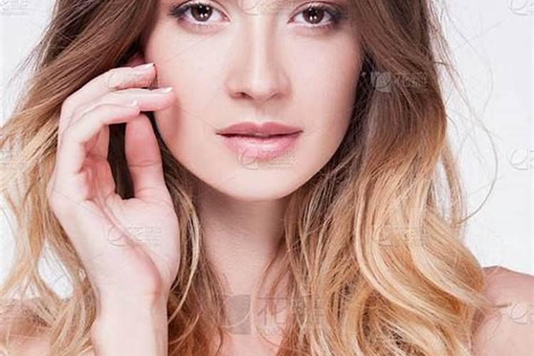 梦见摸喜欢女人的手