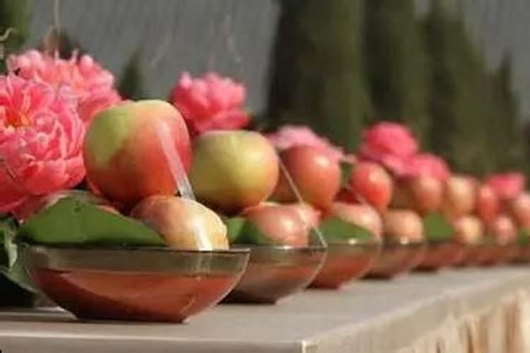 清明节上坟用什么供品可以拿回家？