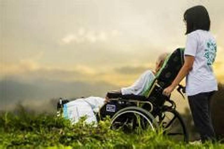 梦见弟弟生病很严重是怎么回事？