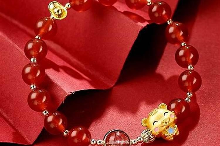 86年虎本命年戴什么手链好？