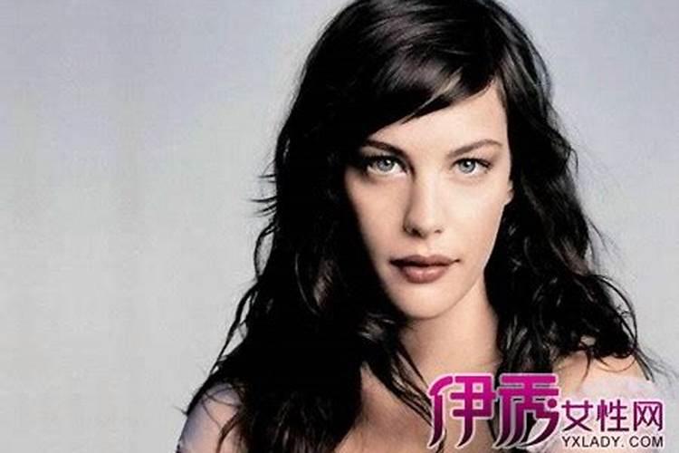 梦见陌生女人和我说话