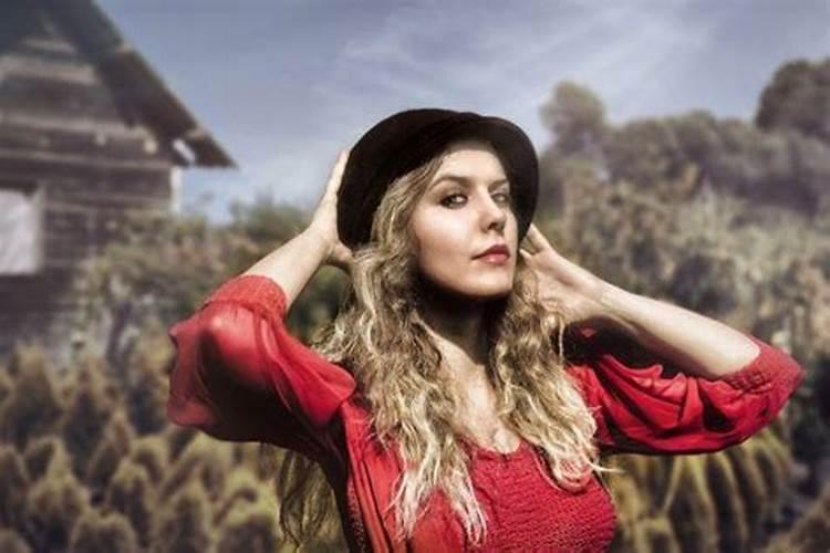 八字看几岁结婚好？