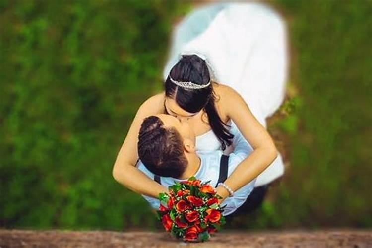 梦见老板和自己接吻了