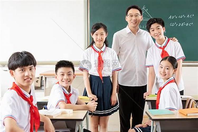 梦见漂亮的学校和老师