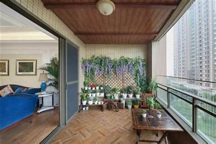 梦见旧木家俱什么意思？