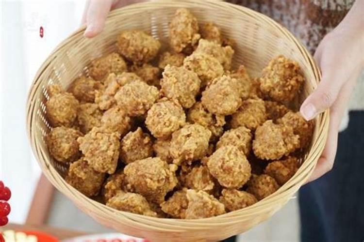 山东腊月二十几炸丸子？