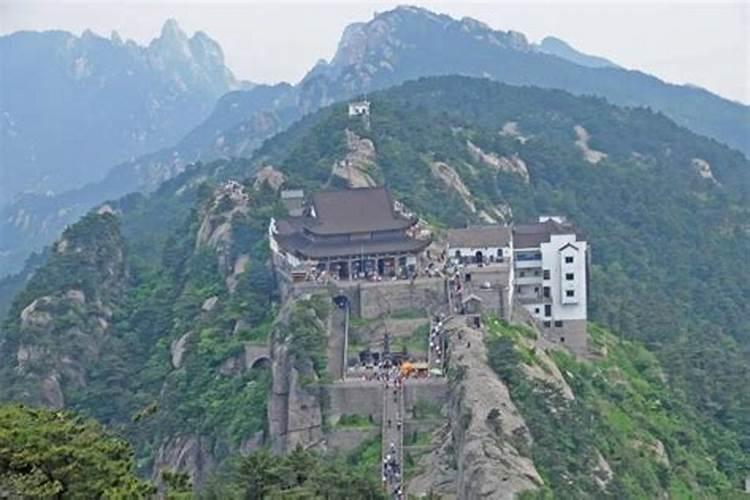 九华山在哪里还阴债？