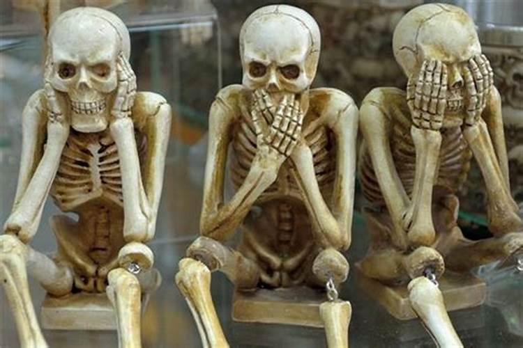 梦见死人说话什么意思啊周公解梦？