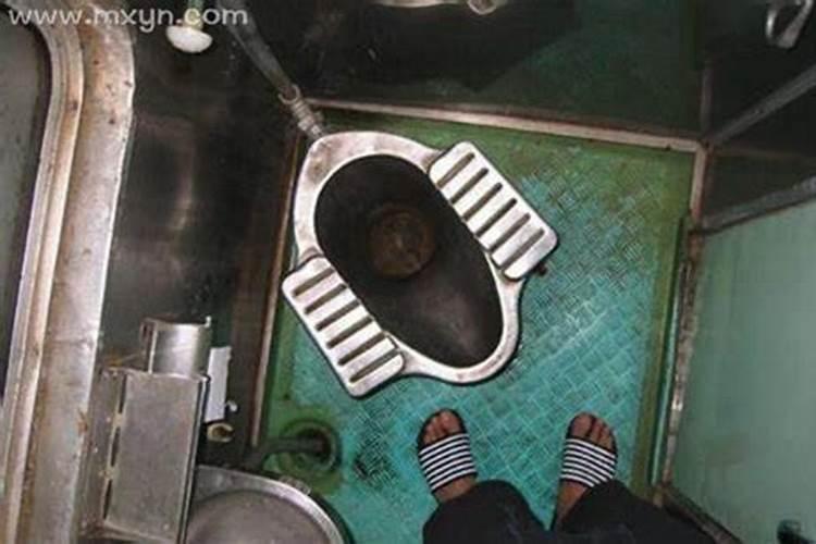 老做梦厕所很脏怎么回事？
