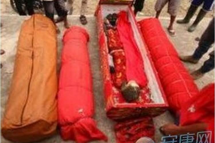 梦到奶奶死了还有棺材