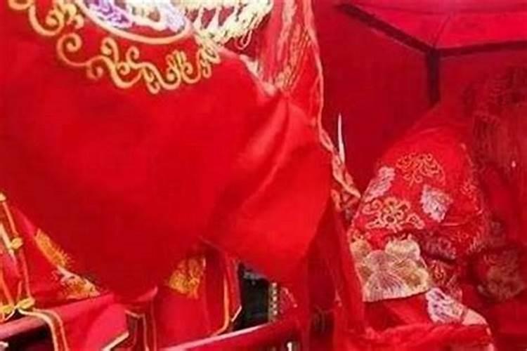 合八字上婚是什么意思？