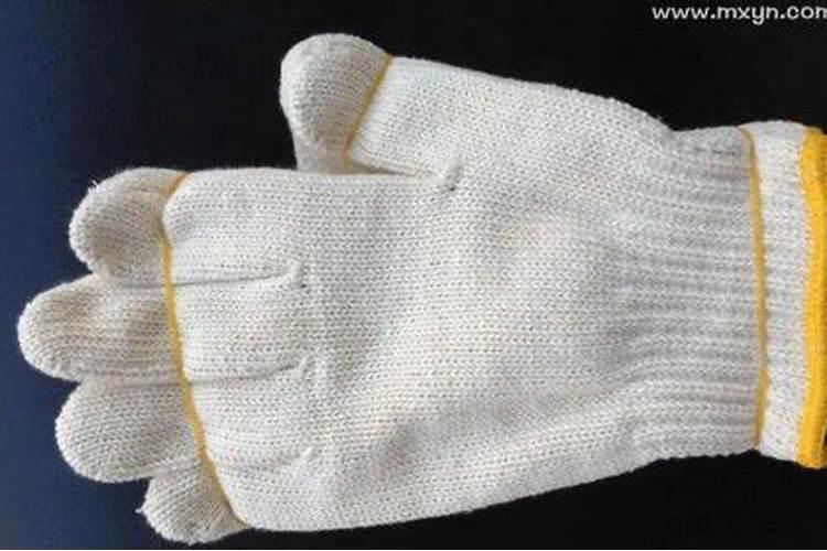 梦见买手套是什么意思？