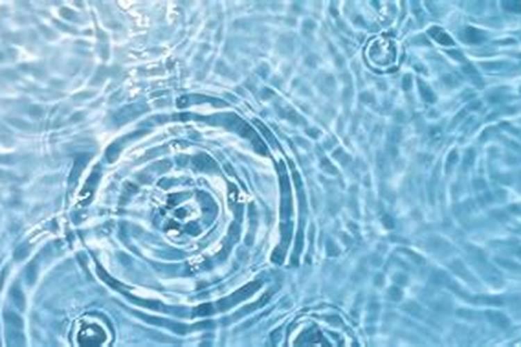 梦到水流是什么征兆？