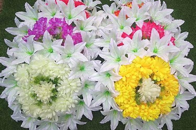 寒衣节上坟带塑料花好吗？