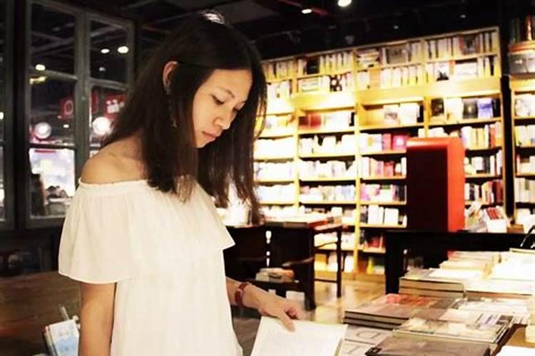 因为八字不合我们分开