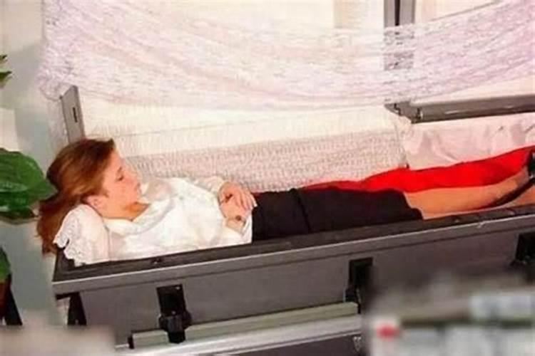 无锡人在家超度亡灵