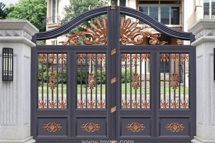 梦见家里的门被换了