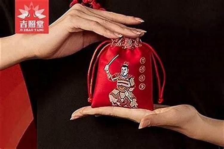 犯太岁戴什么能化解好运？