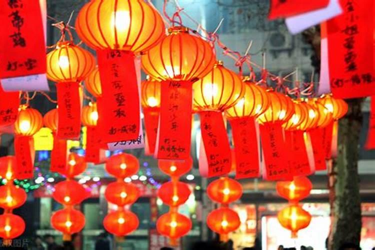 元宵节的风俗有哪些及寄托的祝愿？