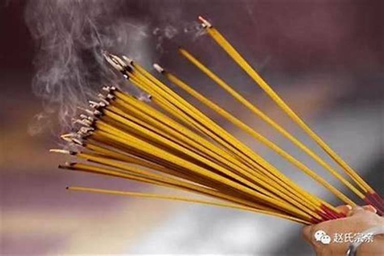 七月十五哪天烧香？