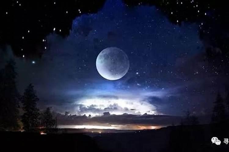 七月十五的旅行先祖在哪？