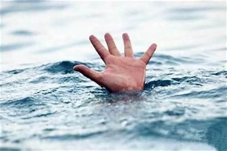 梦见弟弟得重病昏迷了