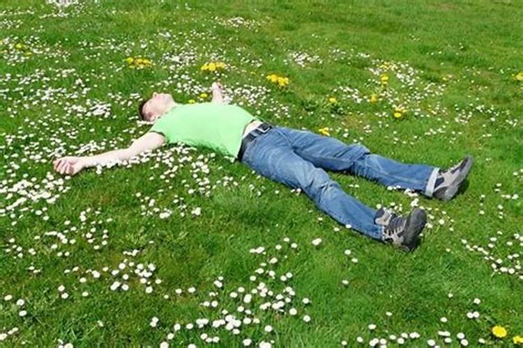 梦到活人死了又活了是怎么回事？