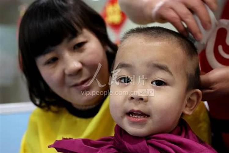 山东二月二理发的习俗