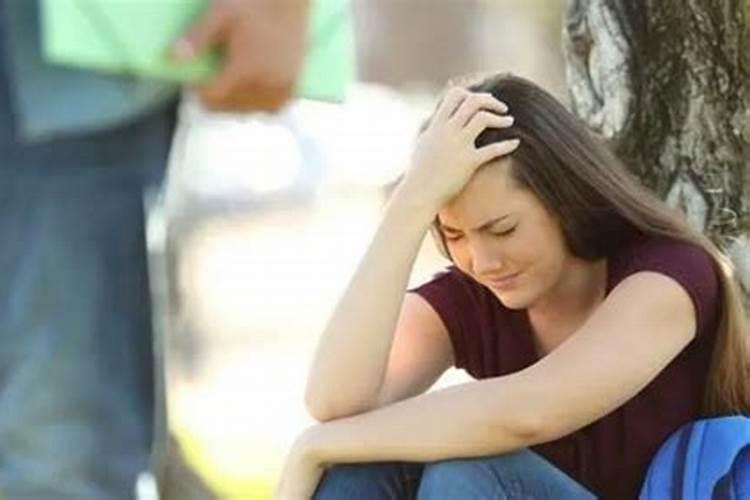 分手后梦见前男友出轨