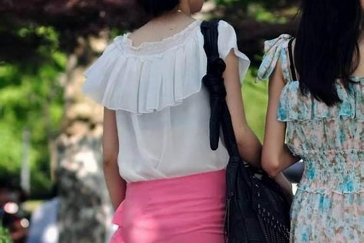 梦到一个美女喜欢我