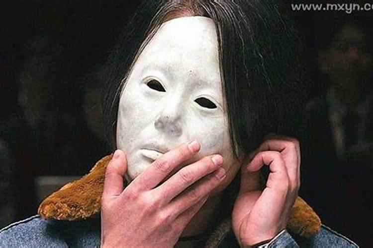 梦见仇人故意欺负我