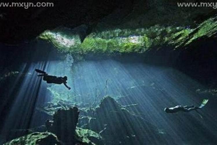 梦见深水是什么意思啊？