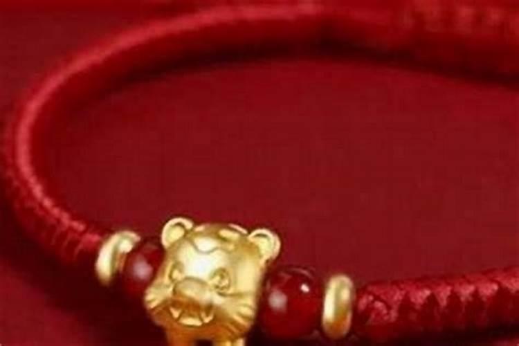 本命年应该佩戴些什么属虎？