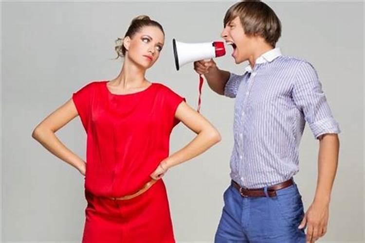 梦见亲戚吵架什么意思？