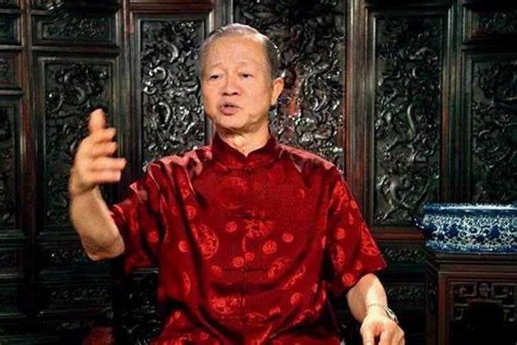 怎么看那个人是不是小人呢？