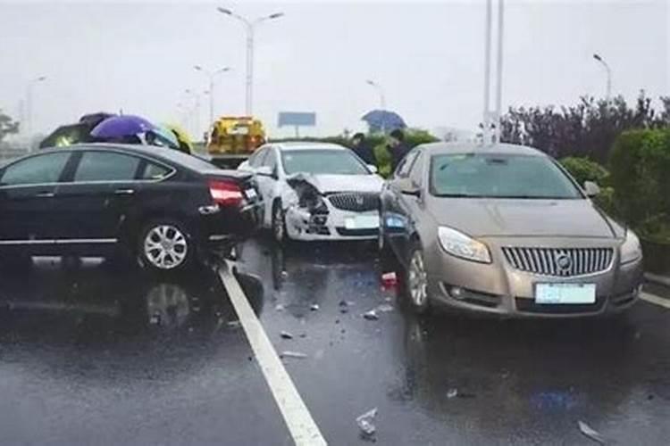 梦见老公出车祸身亡又活了过来