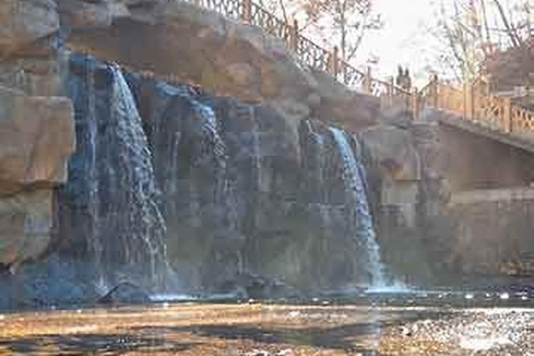 家里本命年家里会死人吗？