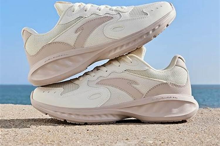 夏至透气运动鞋